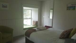 Отели типа «постель и завтрак» Gortamullen House, Kenmare Кенмэр Двухместный номер с 1 кроватью и собственной ванной комнатой-2